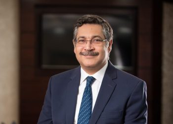 حسن غانم الرئيس التنفيذي العضو المنتدب لبنك التعمير والإسكان