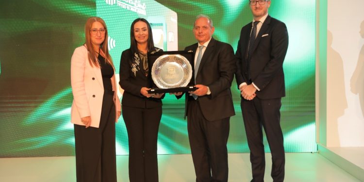 دعما للعملاء من ضعاف البصر..البنك الأهلي المصري يتعاون مع ماستر كارد (تفاصيل)