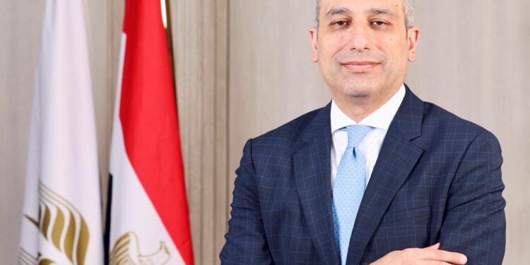 محمد أبو السعود الرئيس التنفيذي للبنك الزراعي المصري ينضم لعضوية مجلس إدارة اتحاد بنوك مصر 1 محمد أبو السعود الرئيس التنفيذي للبنك الزراعي المصري ينضم لعضوية مجلس إدارة اتحاد بنوك مصر