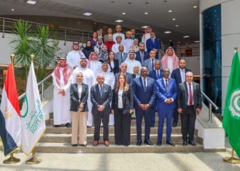 "رئيس البريد المصري" تترأس أعمال الاجتماع الـ47 للجنة العربية الدائمة للبريد بحضور أكثر من 30 مشاركًا من 14 دولة عربية 8 “رئيس البريد المصري” تترأس أعمال الاجتماع الـ47 للجنة العربية الدائمة للبريد بحضور أكثر من 30 مشاركًا من 14 دولة عربية