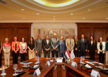 منحة مجانية من العاصمة الإدارية لطلاب الصعيد والمحافظات الحدودية.. والتقديم بدأ