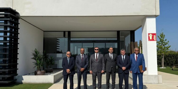 في زيارة لمركز عالمي للأبحاث.. وزير الإسكان يبحث نقل تقنيات تحلية المياه الحديثة إلى مصر