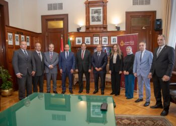 بنك مصر يدعم مستشفى القصر العيني الجامعي بمبلغ 124 مليون جنيه لتطوير مركز رعاية الحالات الحرجة وتقديم خدمة أفضل للمواطنين