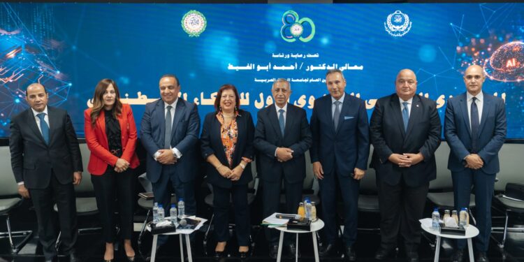 المصرية للاستعلام الائتماني تشارك في المنتدى العربي الأول للذكاء الاصطناعي بالعلمين بحضور الأمين العام للجامعة العربية