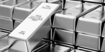 استقرار أسعار الفضة اليوم في مصر وسط هدوء حركة السوق 5 توقعات بارتفاع أسعار الفضة عالميًا مع زيادة الطلب الصناعي وترقب خفض الفائدة الأمريكية