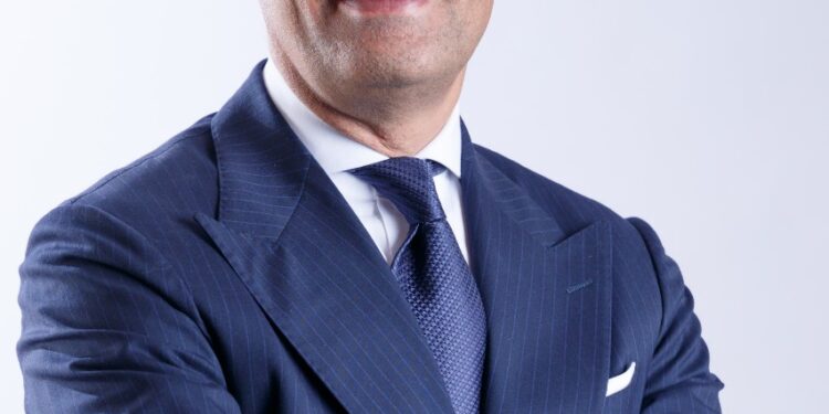 طارق فايد يطلق استراتيجية جديدة للمصرف المتحد عقب تولية رئاسة البنك