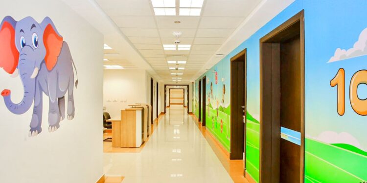 بنك مصر يقف وراء أطفال الأورام في الصعيد كشريك مؤسس بمساهمة تبلغ 300 مليون جنيه ويقدم دعم سنوي قدره 36 مليون جنيه لتغطية تكاليف علاج الأطفال