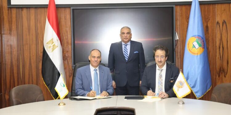 بروتوكول تعاون بين الهيئة القومية للبريد وجامعة طنطا لتسهيل الخدمات الطلابية