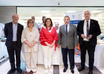 بنك قناة السويس يُنظم بازار "العودة للمدارس" بالتعاون مع وزارة التضامن الاجتماعي لدعم الحرف اليدوية وأصحاب المشروعات الصغيرة 10 بنك قناة السويس يُنظم بازار “العودة للمدارس” بالتعاون مع وزارة التضامن الاجتماعي لدعم الحرف اليدوية وأصحاب المشروعات الصغيرة