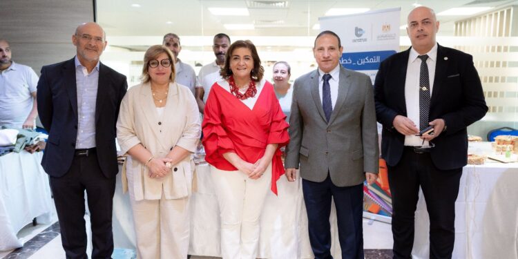 بنك قناة السويس يُنظم بازار “العودة للمدارس” بالتعاون مع وزارة التضامن الاجتماعي لدعم الحرف اليدوية وأصحاب المشروعات الصغيرة