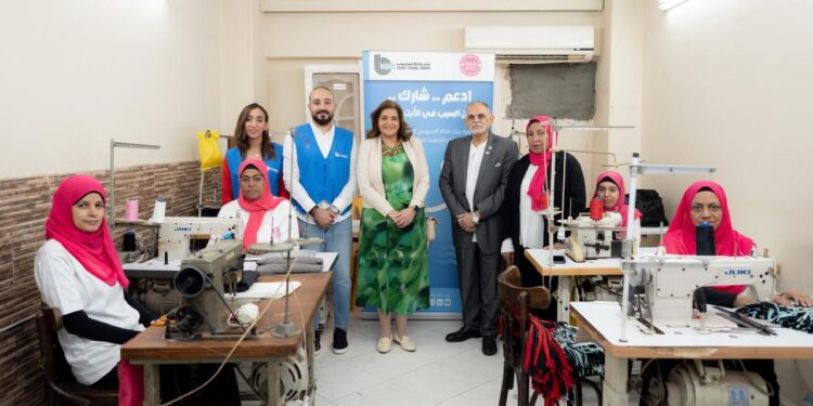 بنك قناة السويس يواصل دعمه المجتمعي.. ويتبرع بماكينة ليزر لمؤسسة أمنية مصر للتنمية لدعم الصم وضعاف السمع 1 بنك قناة السويس يواصل دعمه المجتمعي.. ويتبرع بماكينة ليزر لمؤسسة أمنية مصر للتنمية لدعم الصم وضعاف السمع