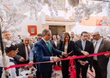 بنك التعمير والإسكان يفتتح مبنى رياض الأطفال بمدرسة النور للمكفوفين بالفيوم