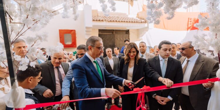 بنك التعمير والإسكان يفتتح مبنى رياض الأطفال بمدرسة النور للمكفوفين بالفيوم 1 بنك التعمير والإسكان يفتتح مبنى رياض الأطفال بمدرسة النور للمكفوفين بالفيوم
